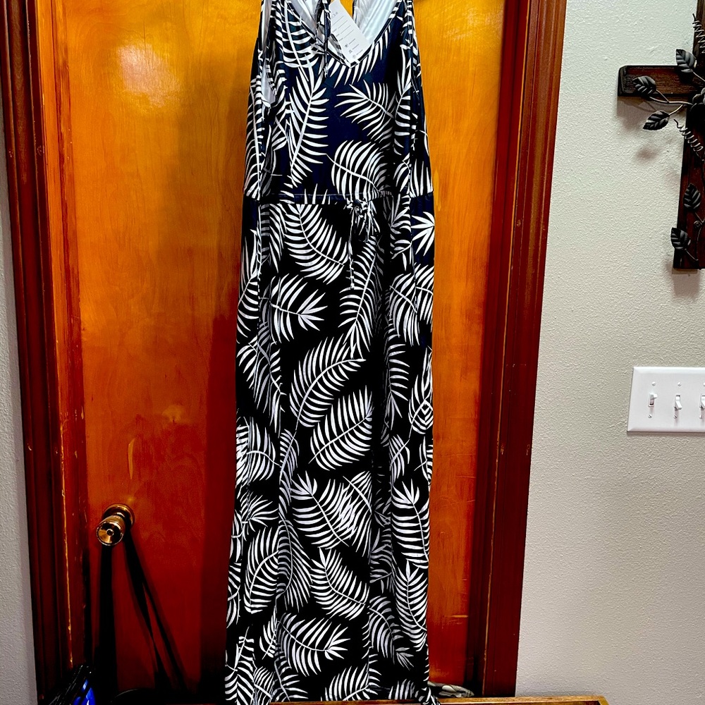 Palm leaf maxi dress